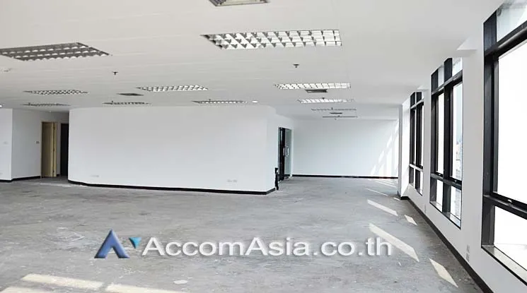 unit Office space For Rent in Silom, Bangkok  near BTS Chong Nonsi (AA12258)
